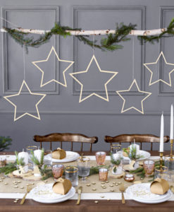 houten sterren confetti scene