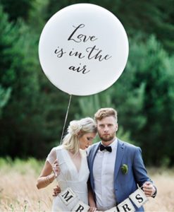 Alternative view of Mega ballon Love is in the air ( 1 meter)