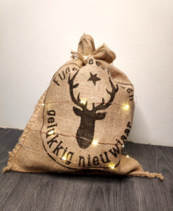 jute zak feestdagen met verlichting