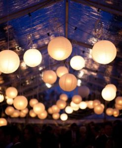 nylon lampionnen verlicht