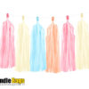 zachte pastel tinten tassel slinger